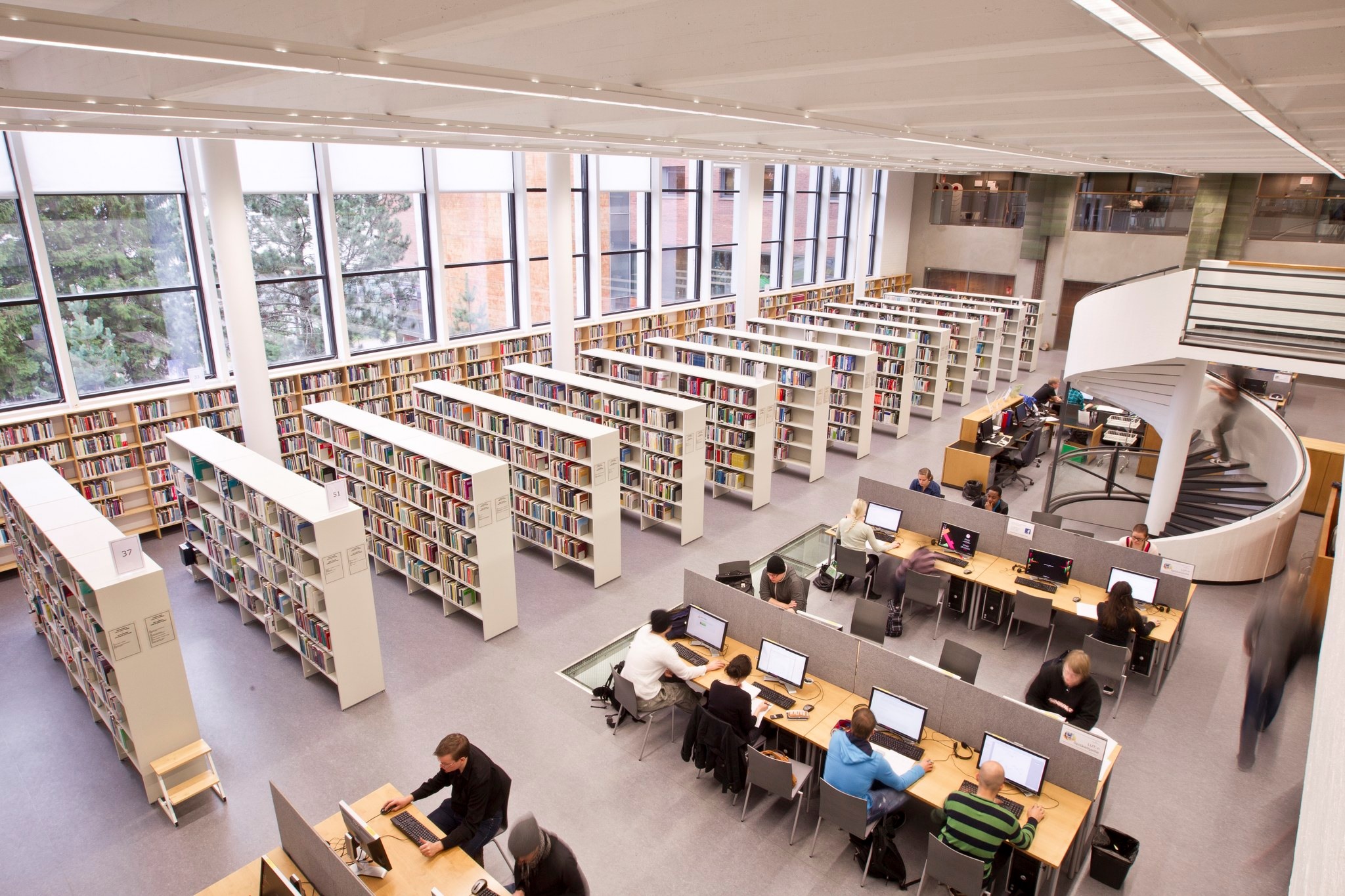 Đại học Khoa học Ứng dụng LAB Phần Lan 2024 Chi tiết về học phí và ngành